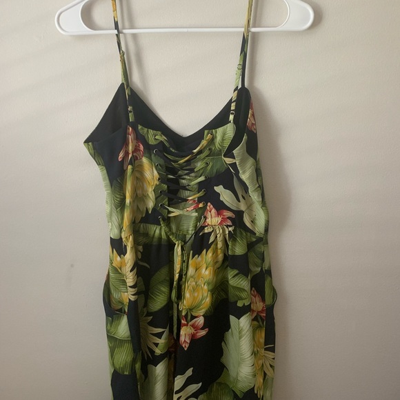 Greylin Palm Print Romper Size Small - Picture 3 of 4